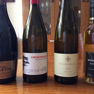 Canada Day, 4 wines including 1 Canadian