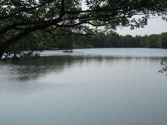 24 Lullingstone Castle Lake.jpg