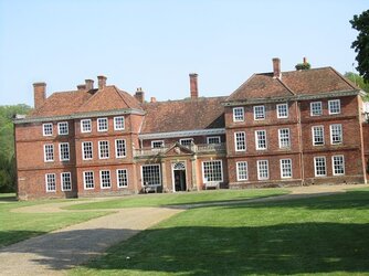 25 Lullingstone Castle.jpg