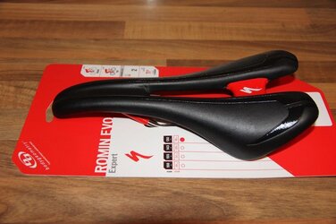 Specialized targa online saddle