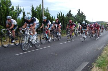 TDF 2011 ASchleck Cancellera lowres.jpg