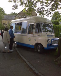 06 Bourton On The Water.jpg