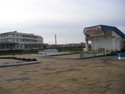 Lancashire. 27.10.04. Morecambe. Super Swimming Stadium, Remains of. 1.JPG