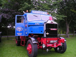 Thornes Park. 1.7.05. Scammell. Mountaineer. MDW 947. 2.JPG