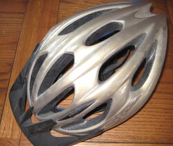 Helmet1.JPG