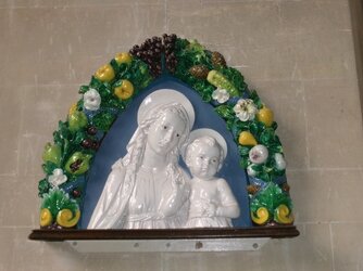 230825-1326 Uley St Giles ceramic bas relief-virgin & child.JPG