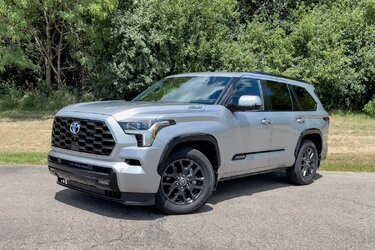 toyota-sequoia-limited-2023-02-exterior-front-angle-scaled.jpg