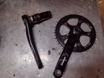 sramcrankset-jul84.jpg