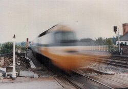 Railways. HST. Wakefield Westgate (1985).jpg