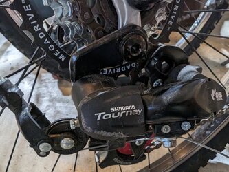 Shimano Tourney derailleur.jpg