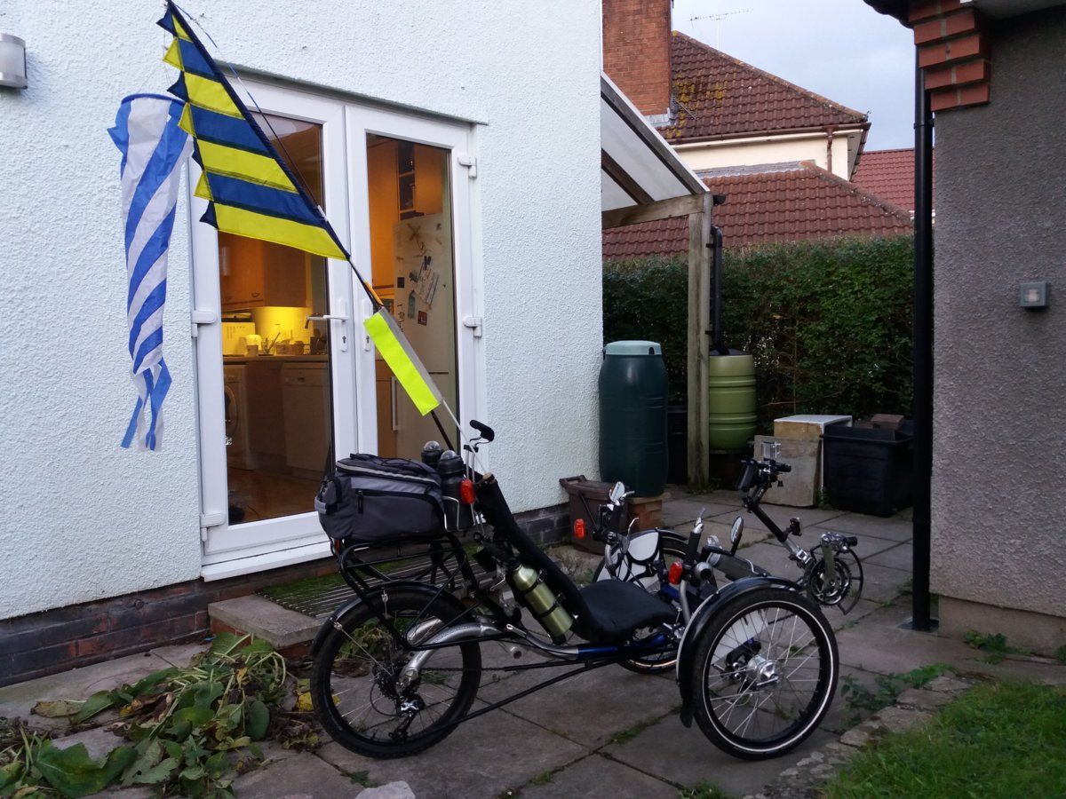 Recumbent trike flag online pole